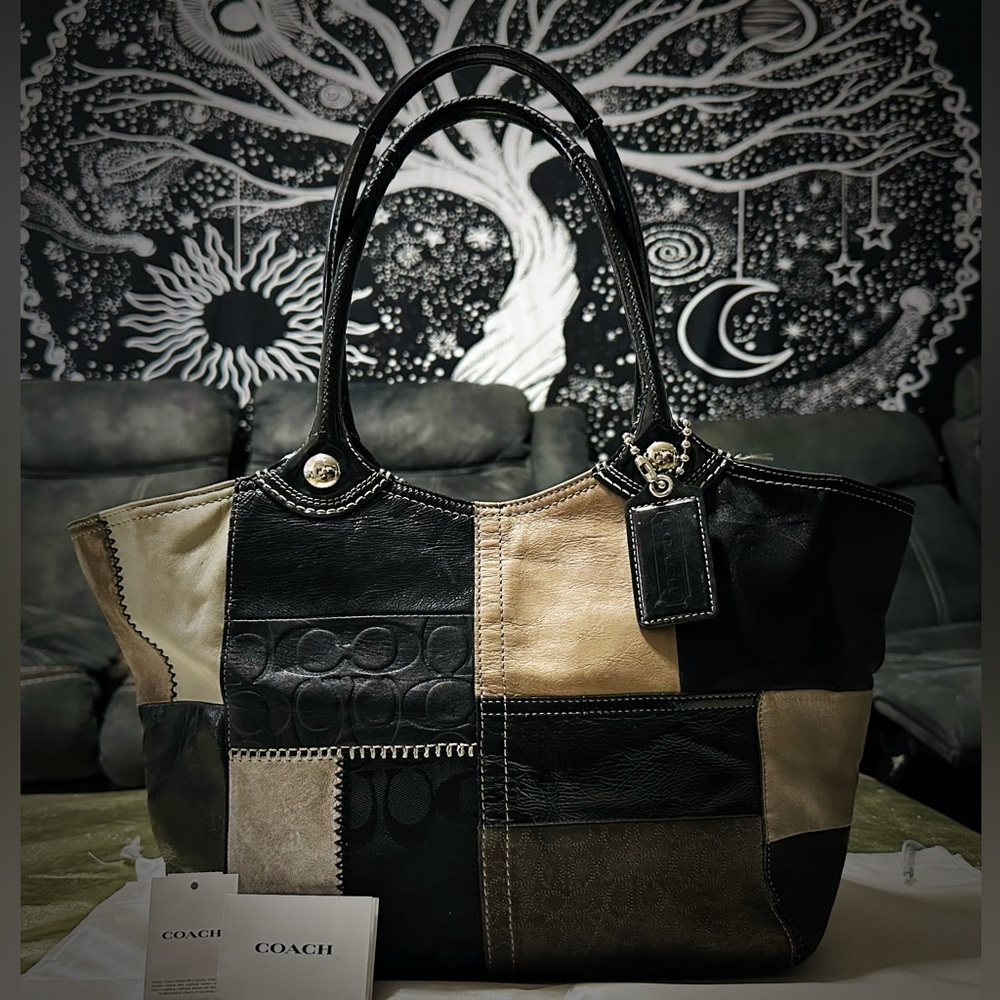 Rare Vintage Y2K style Coach Tote bag Black and Cream Patchwork shoulder bag - Picture 8 of 17